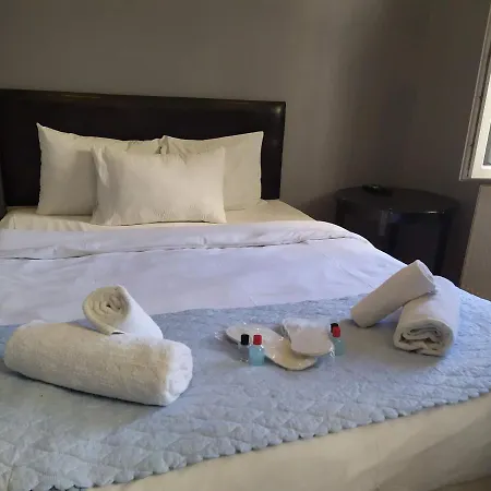 Aparthotel White Apart